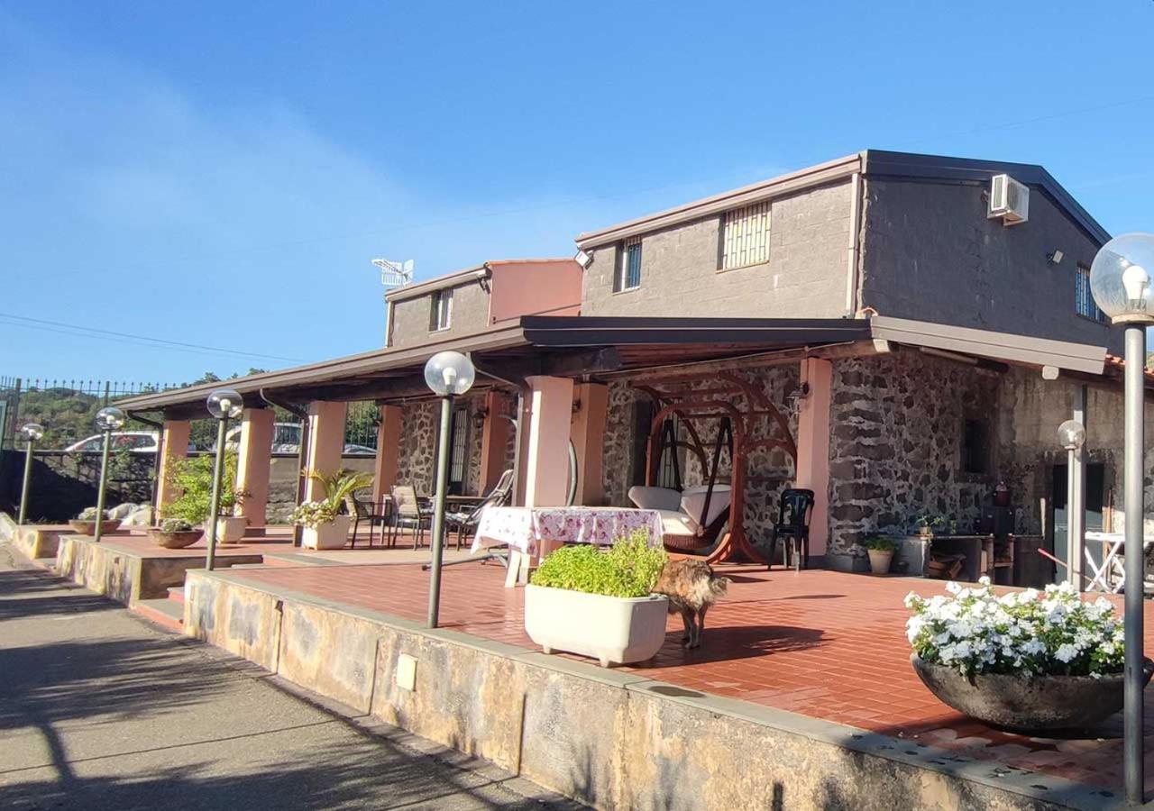 Peri Peri Etna Guest House Montargano Exterior foto